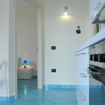Sleeps 3 Air Con Lejlighed